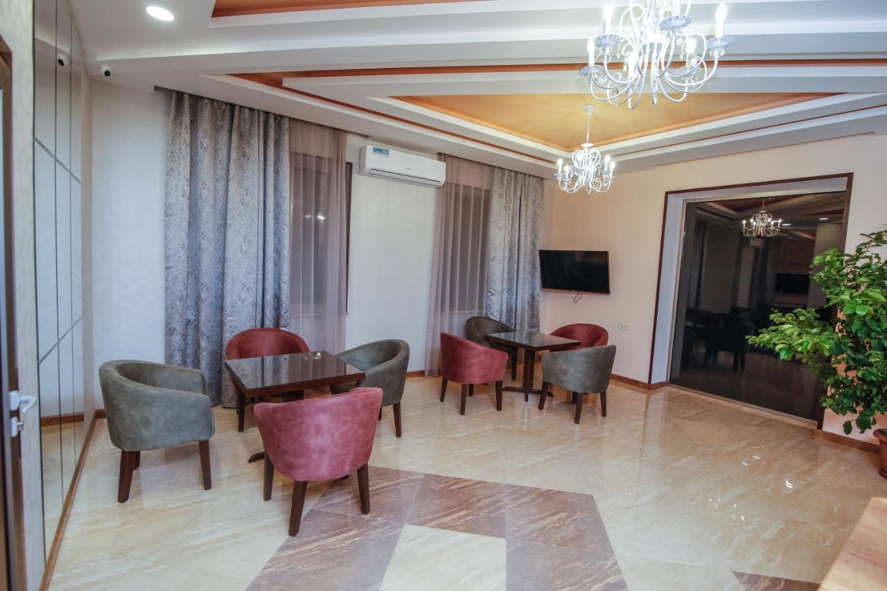 Hotel Lider Complex Vayk
